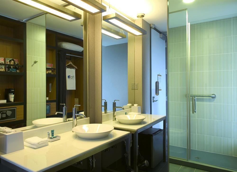 Aloft Hotel Rogers Bentonville Eksteriør billede